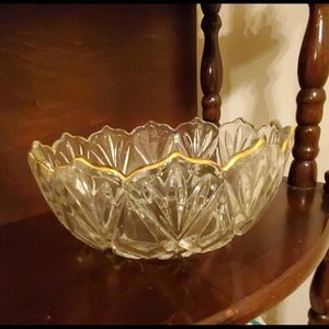 8 inch round Mikasa Hampshire gold bowl